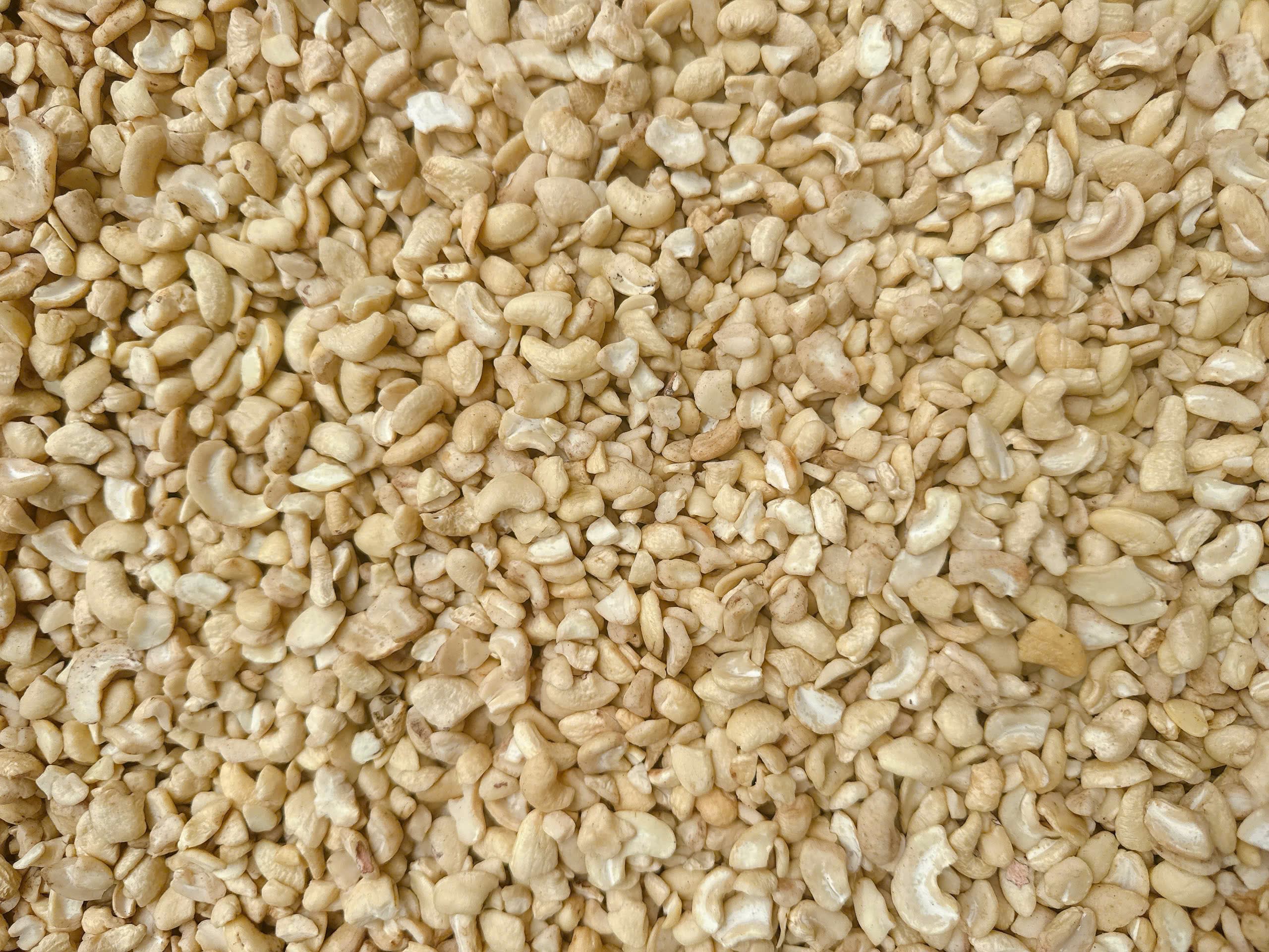 LP cashew kernels 3